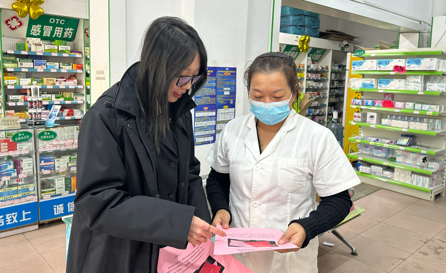 普法进乡镇，宪法入民心