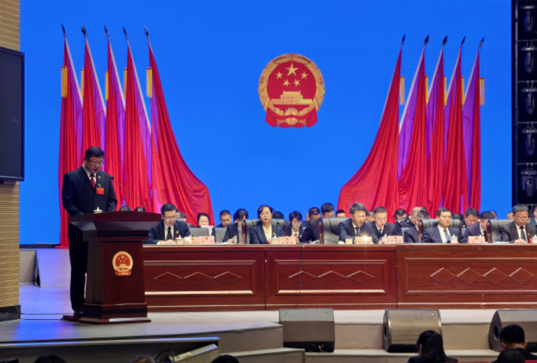 长白朝鲜族自治县第十九届人大五次会议全票