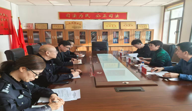 长春林区中级法院 深入辖区法院开展警务安