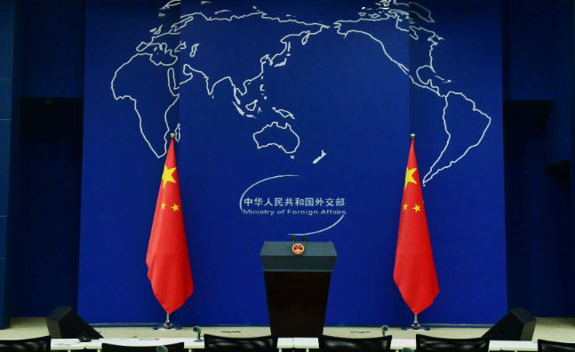外交部发言人就美方升级对古巴制裁答记者问